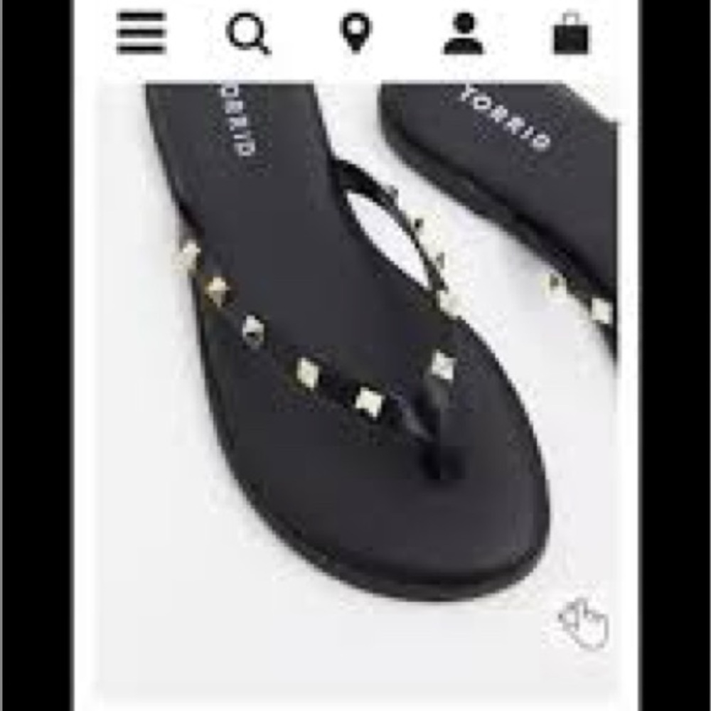 NWT Torrid Leather Studded Flip Flops Sandals